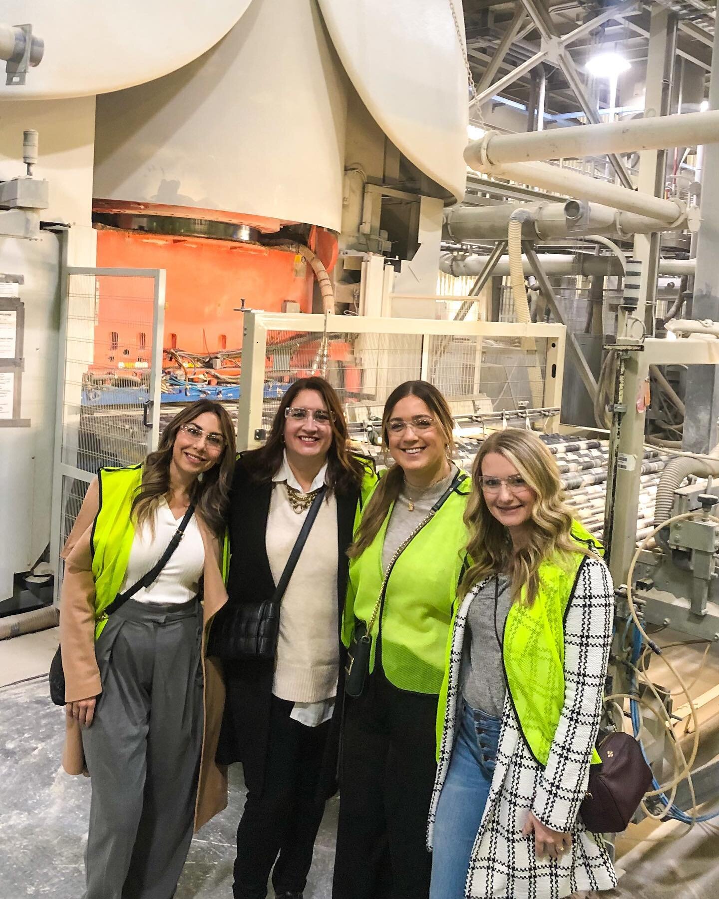 Our design team had a blast touring the @daltile tile factory today in Dickson, TN. Pretty amazing seeing the entire process from a pile of dirt, to finished product all under one roof of 1,000,000 square feet! Thank you for having us, @daltile_seatt