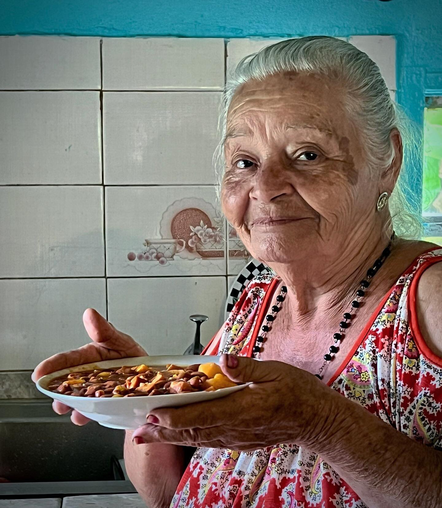 Eucarist&iacute;a en la monta&ntilde;a de manos de Do&ntilde;a Alicia&hellip;..
