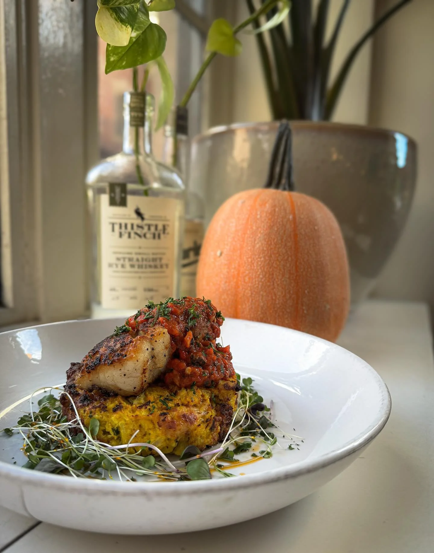 New items hitting the menu for FALL πβ¨
• Cod & Curried Cauliflower •
{pan seared cod, curried cauliflower torte, breadcrumbs, roasted red pepper & mint}
Available for dinner 5 - 10pm!