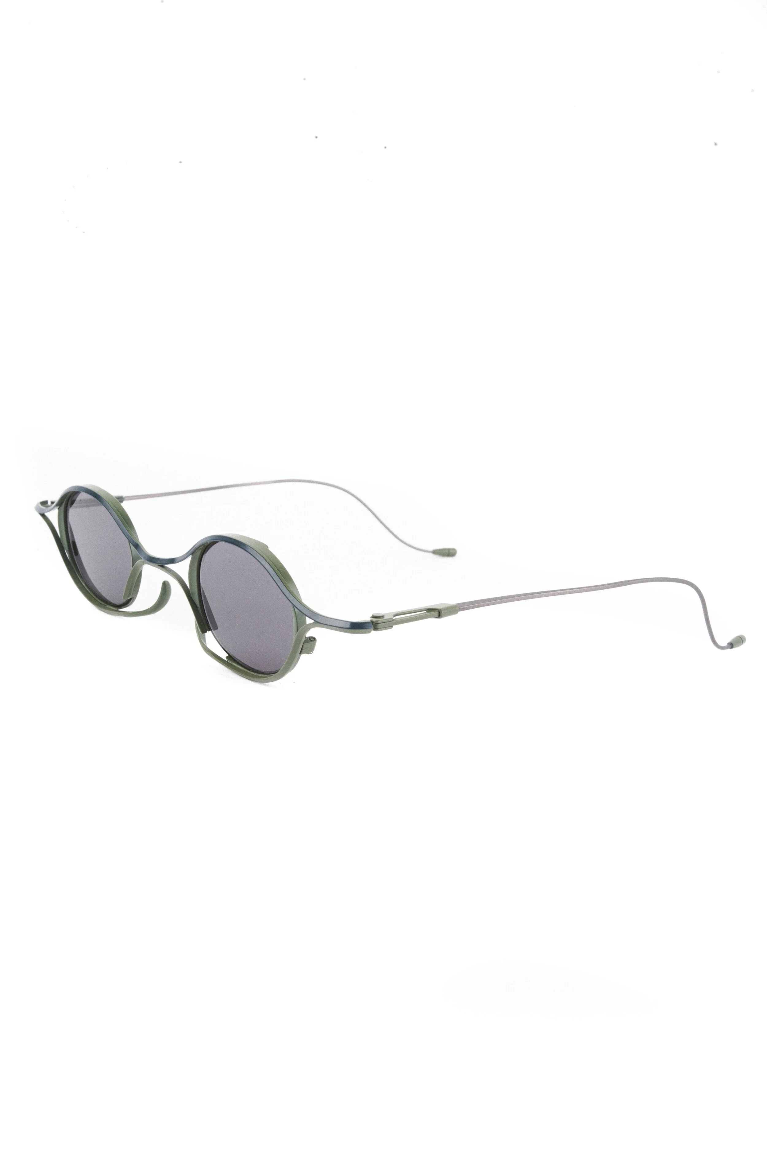 white dad sunglasses