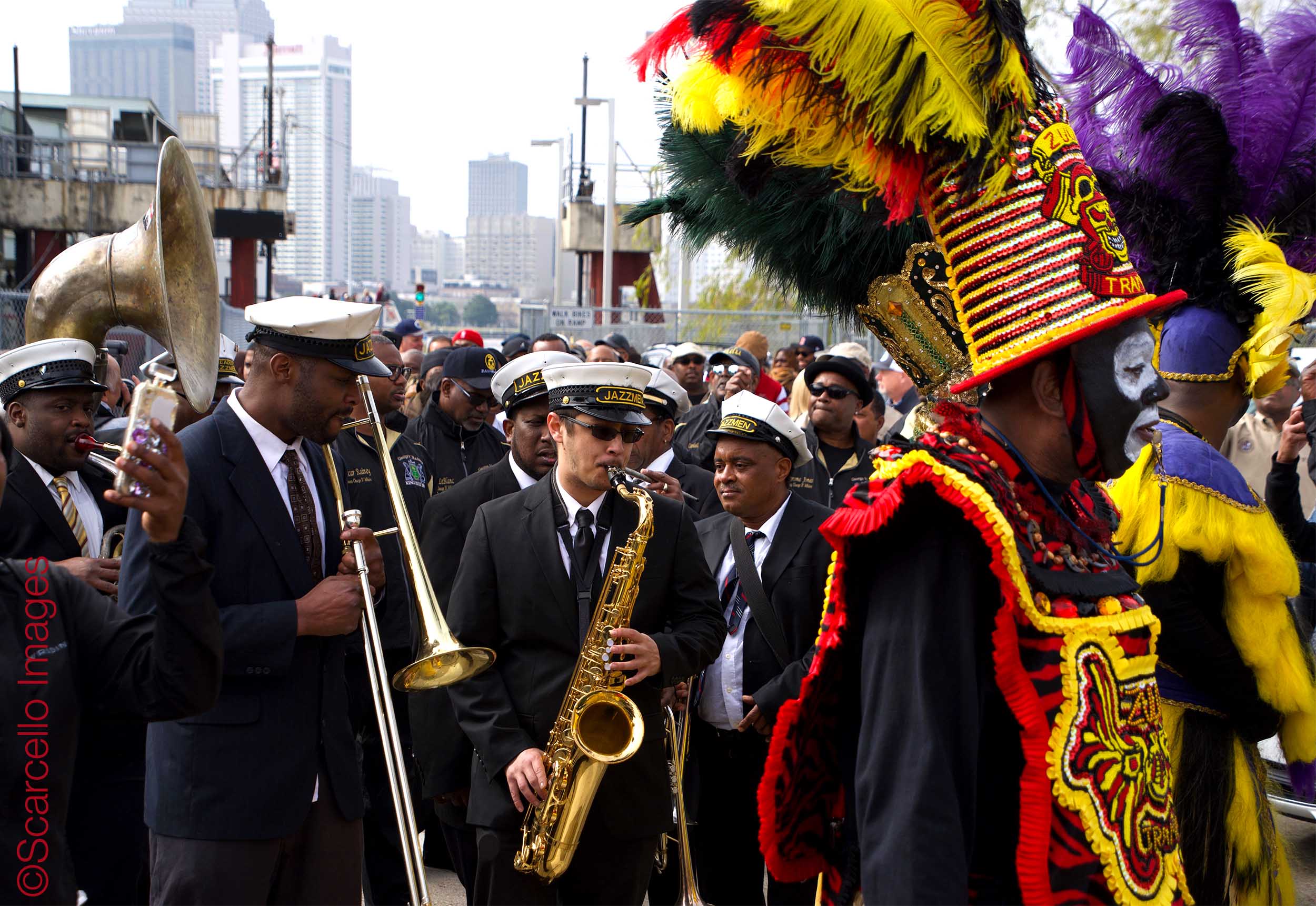 Zulu flag raising 7.jpg