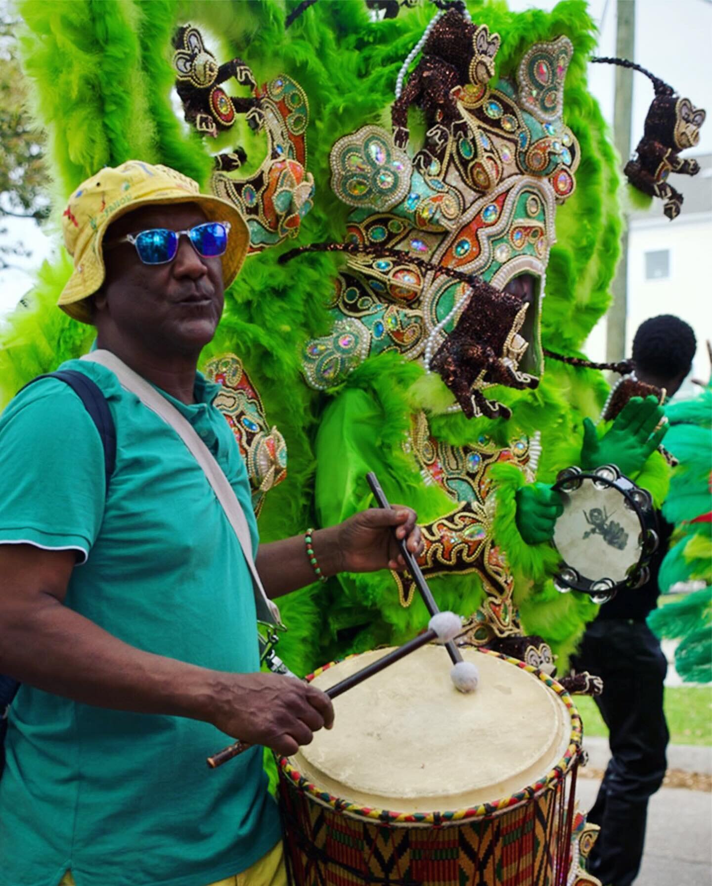 Thanks to @nolanews and @dougmaccash for the backstory on Big Chief Shaka Zulu&rsquo;s fabulous Monkey Mosaic suit. I was able to grab this shot of him and his drummer at Uptown Super Sunday. 
.
.
.
#mardigrasindians #blackmaskingindians #supersunday