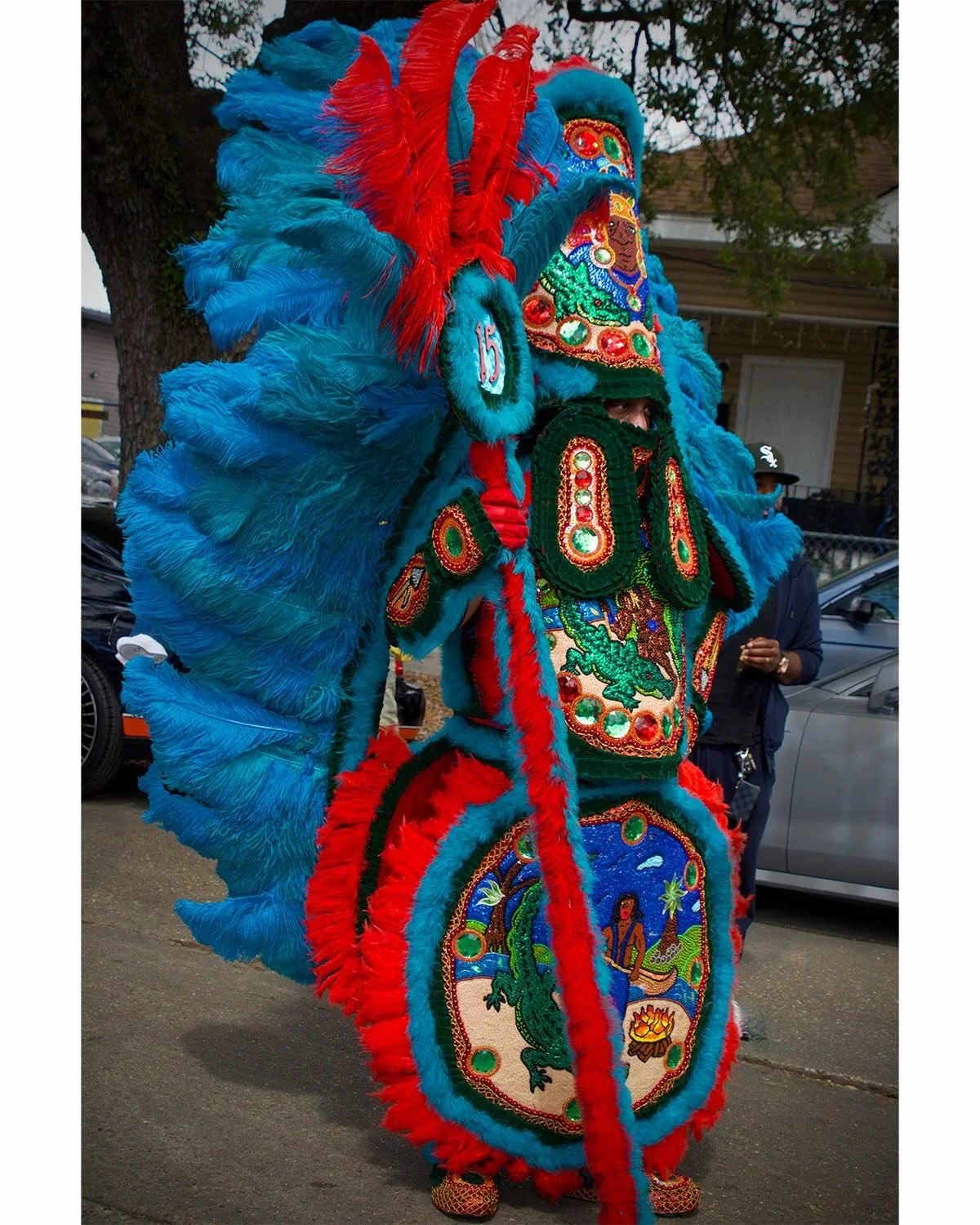 Mardi Gras Indians strut their stuff on Super Sunday. Who is the prettiest??
.
.
.
#supersunday #blackmaskingindians #mardigrasindians #nolaculture #onlyinnola