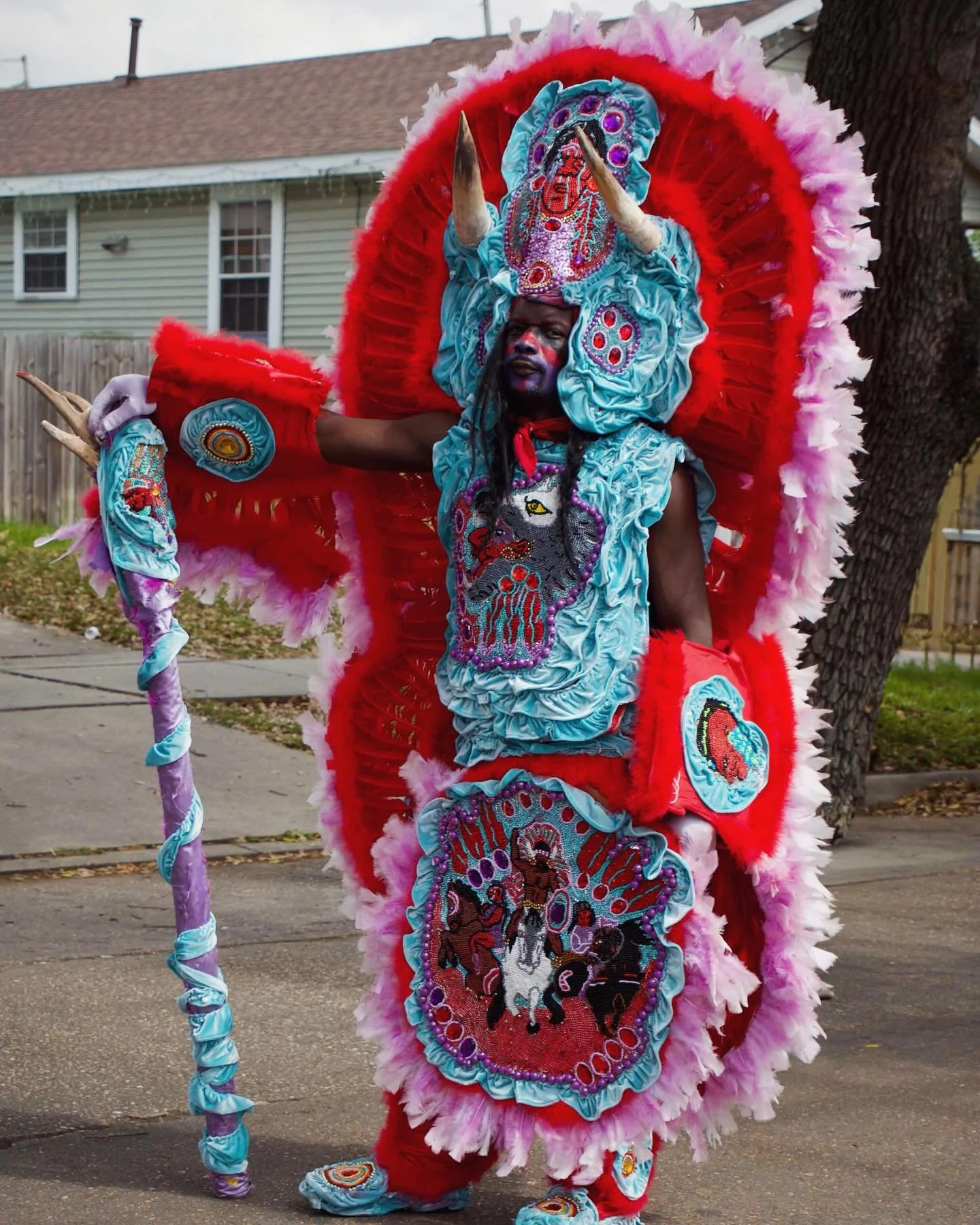 The once a year delight of seeing Mardi
Gras Indians parade in their fabulous handmade suits. 
.
.
.
#supersunday #blackmaskingindians #mardigrasindians #nolaculture #onlyinnola @poppyseed015 @hershfieldsusan @neworleans