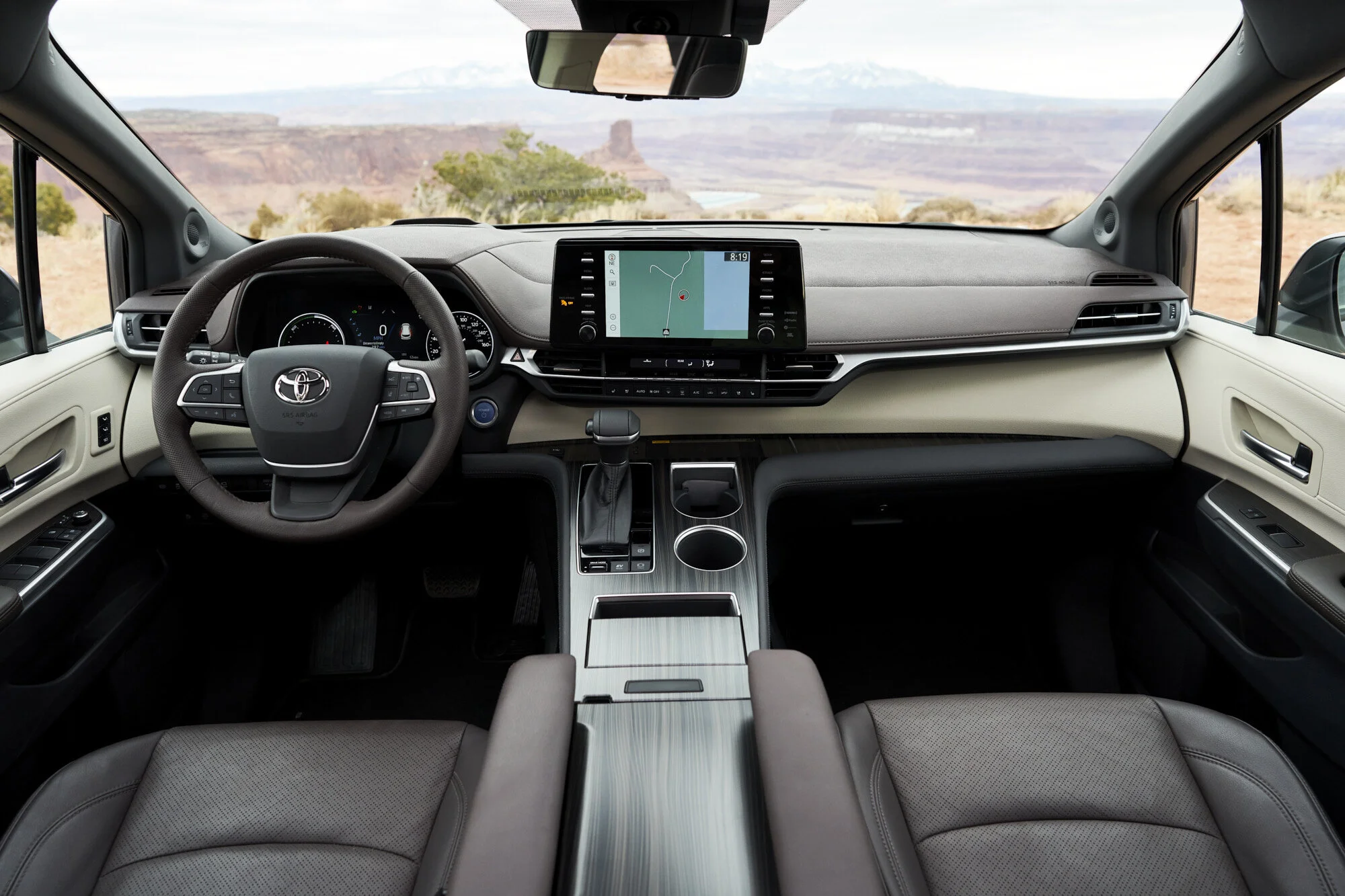 TMNA-2190315-Platinum_0492-COMP 2.jpg