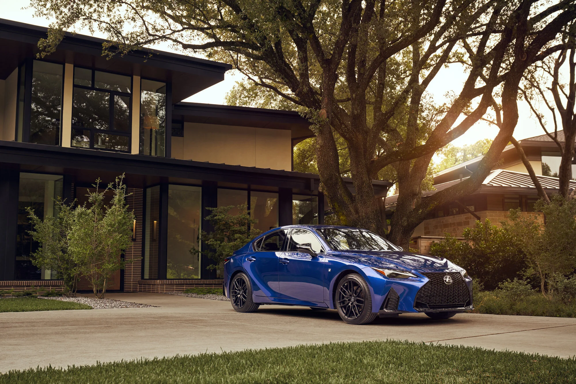 Retouching for Jonny Miller - 2021 Lexus IS350