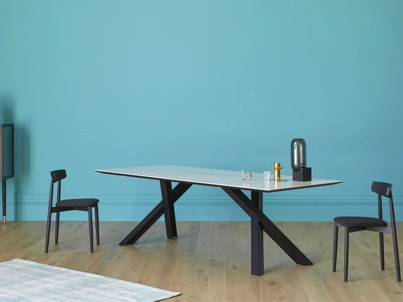 b_GUSTAVE-Fenix-NTM-table-Miniforms-276541-relbf028f41.jpg
