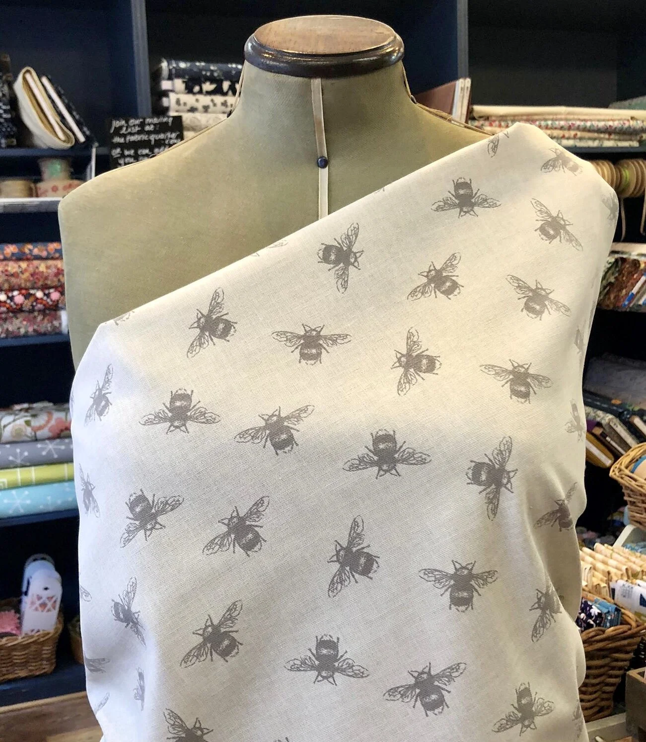 4C9C3E36-6AEA-4431-B7CD-089D480B321D