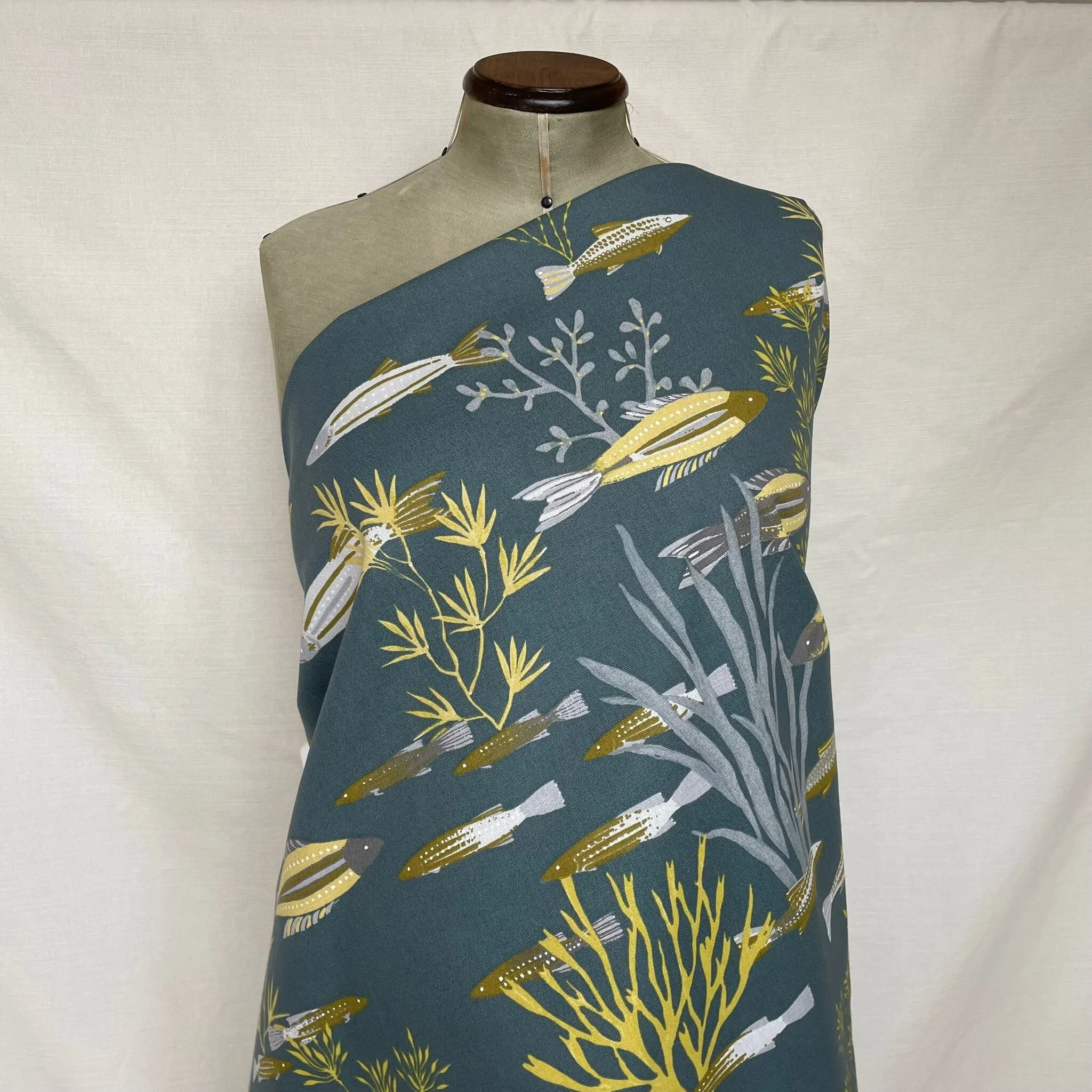 E28005C4-F2F5-4818-A69C-FD724C71B75B