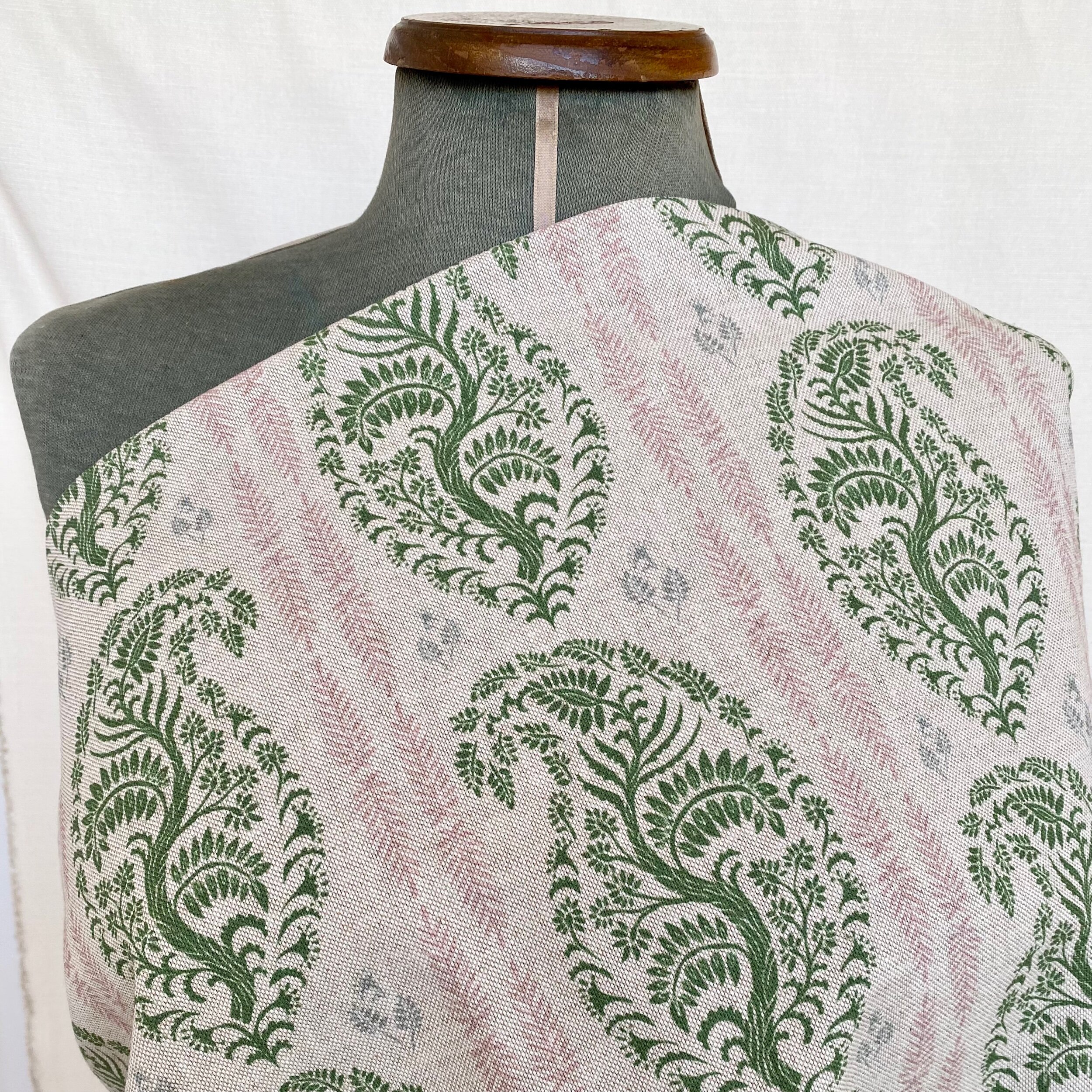 97FFA181-7075-4E57-B5F7-2169533F7517