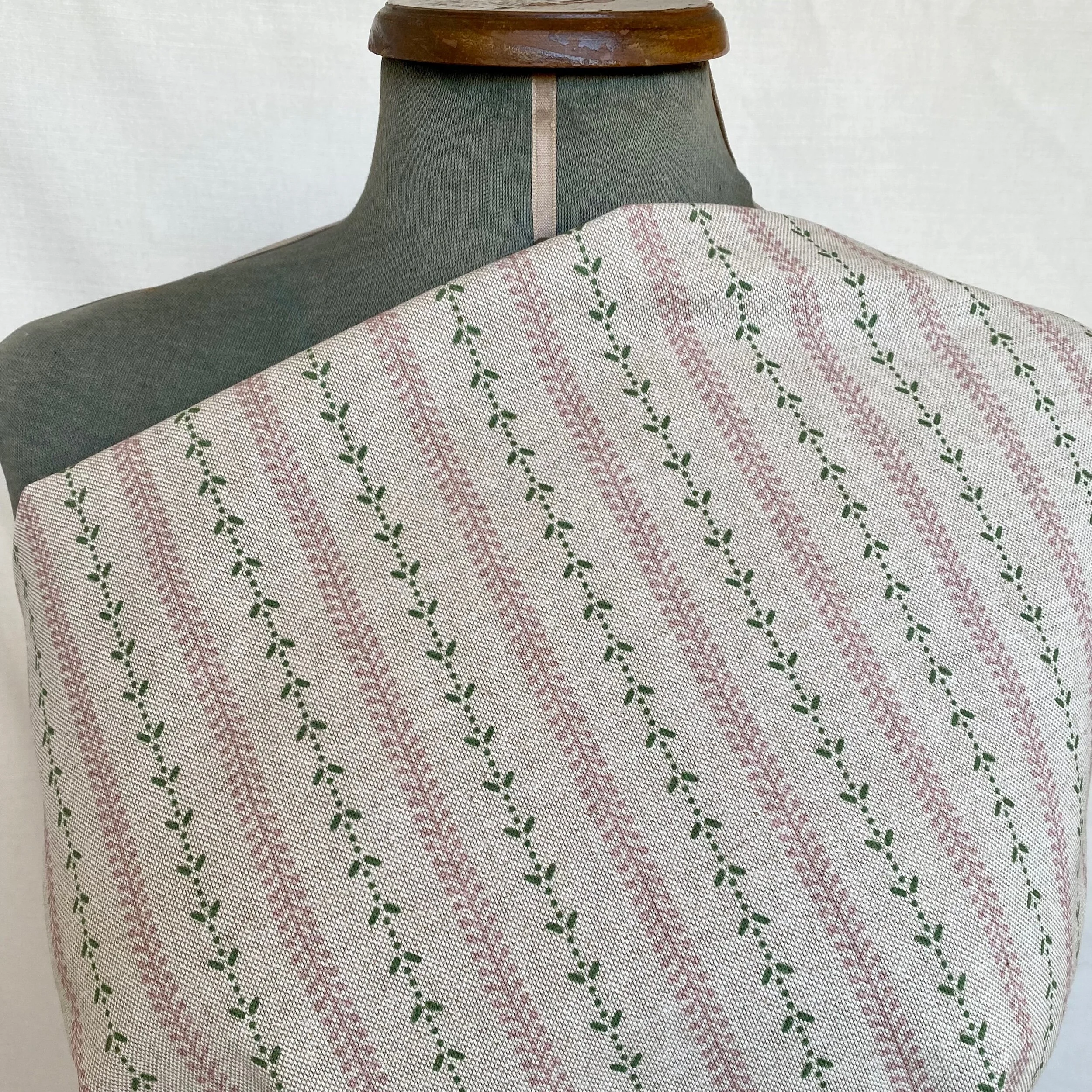 10C24C87-C748-43CF-9D78-3F59250B4A49