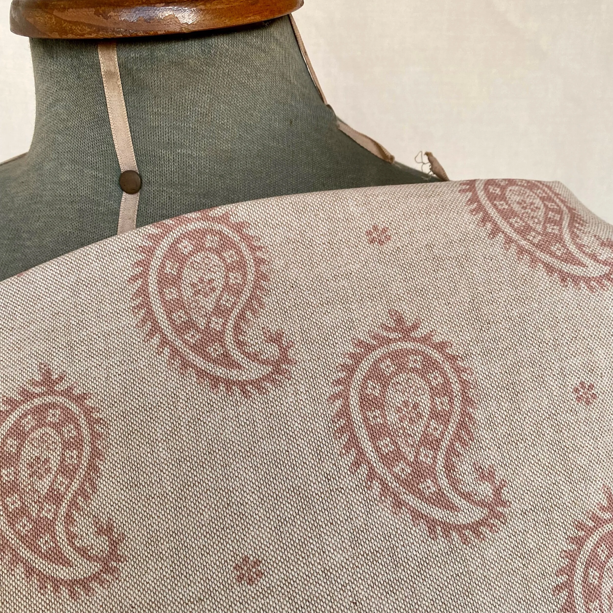 07BEF24F-C78A-4D67-A251-BE9BC48F648C