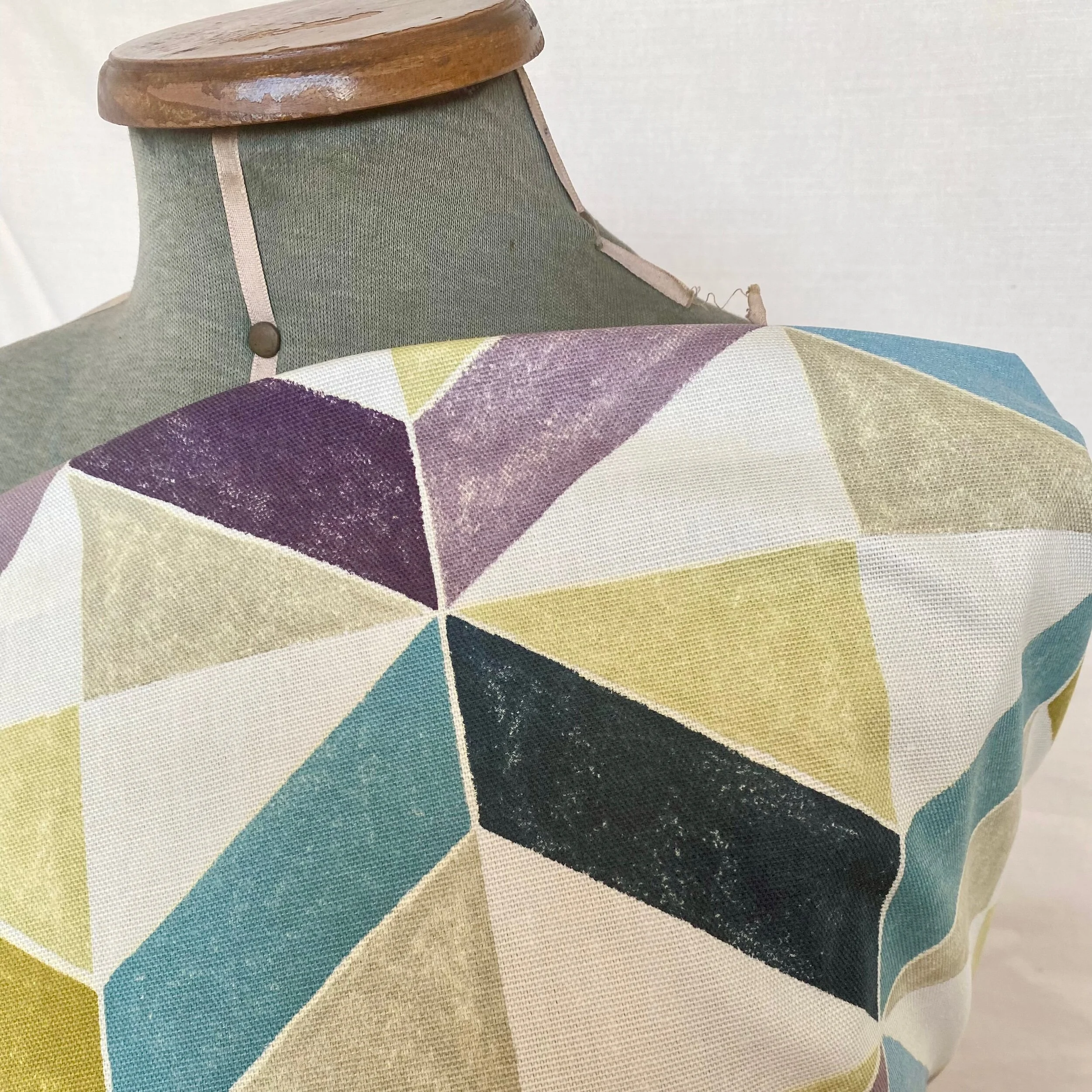 B95EB1A2-6D30-4BF3-BABE-A363E699B5C5