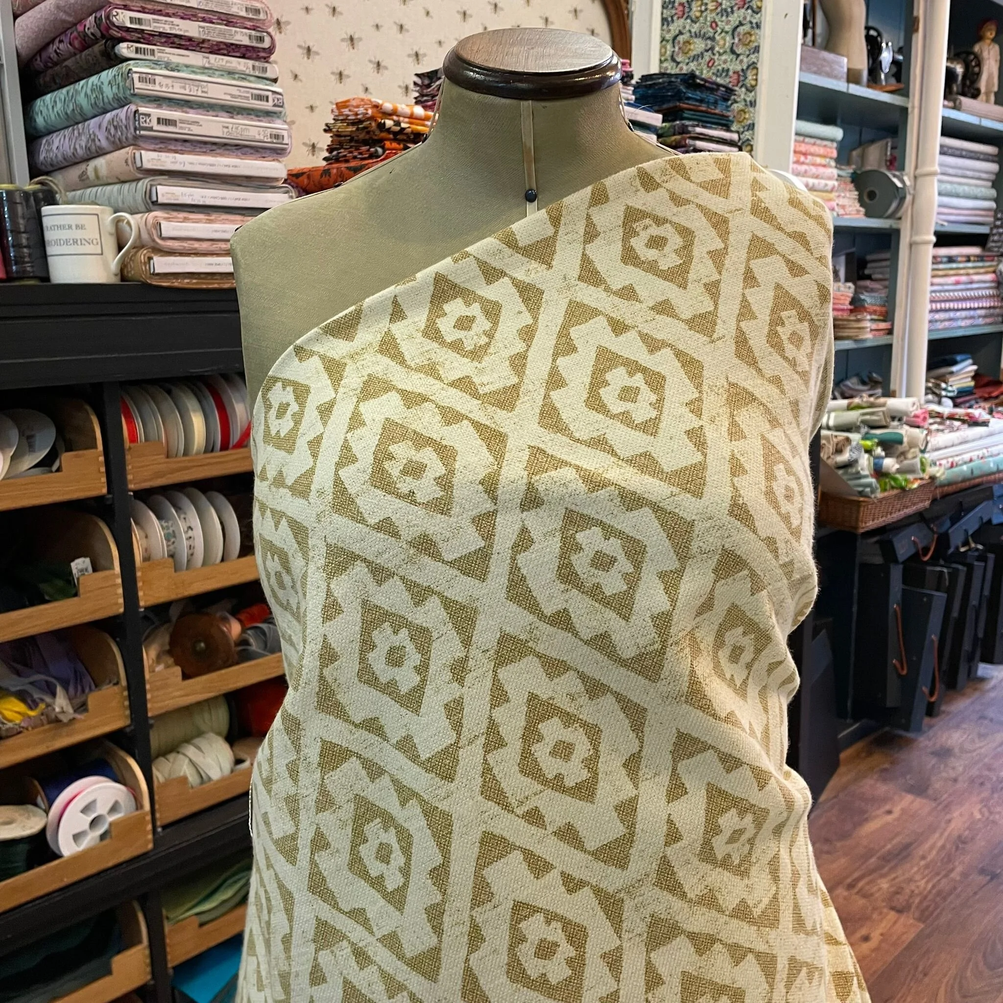 89B07511-8F32-47EC-81EB-6C529E3005DF