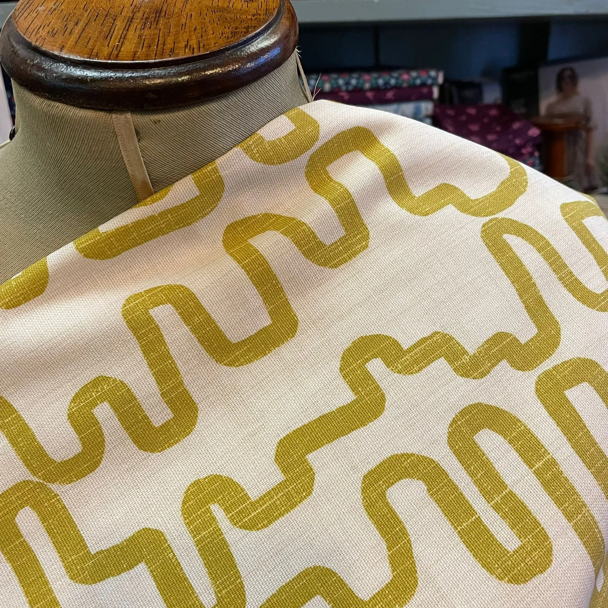 6F687660-5AA4-4FAB-A99F-9D6D9330B26A