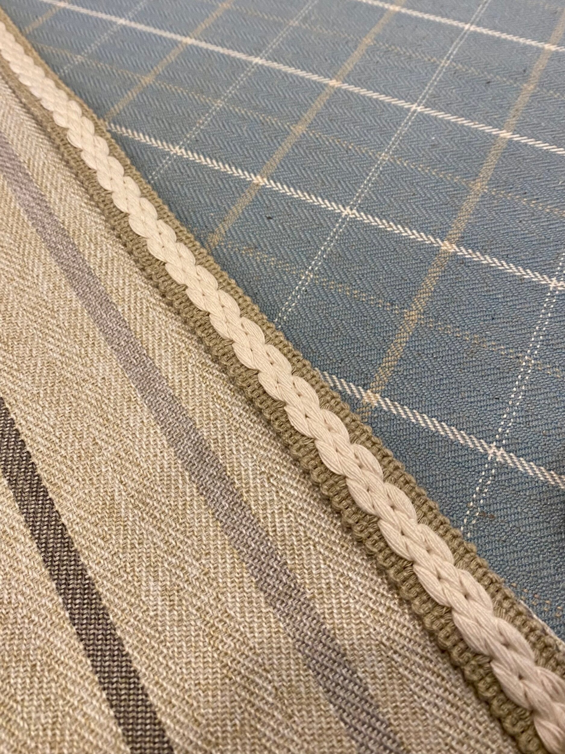 901FA718-109A-4C6B-BAFD-825C14533A55