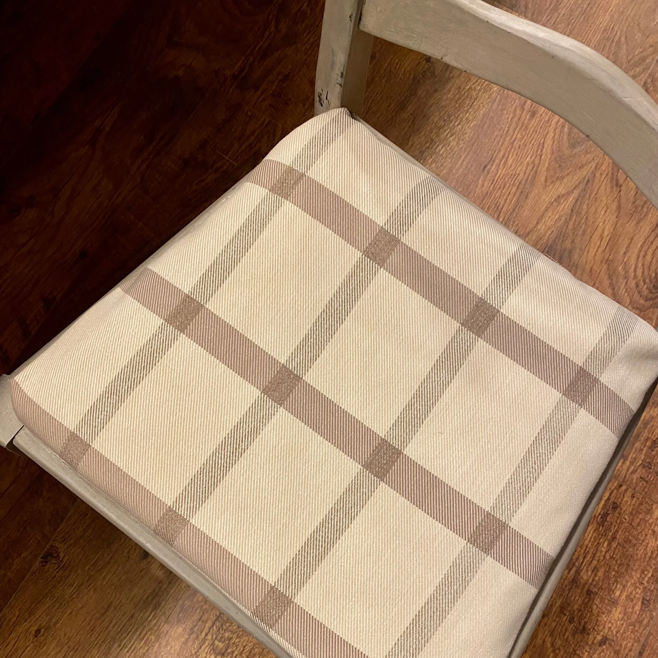 53531507-5AD7-47D5-8251-2D4D10792684