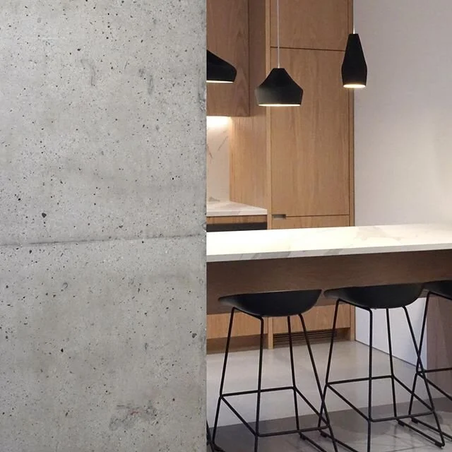 Preview shot of a recently completed office renovation for a real estate company. Fun project. Great clients. Photo cred Hannah Linck.
.
.
.
.
.
#minimalarchitecture #architecture #minimalism