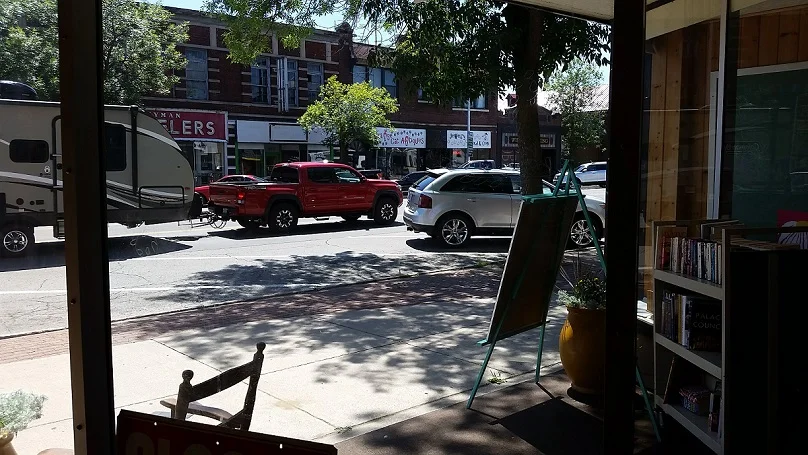sidewalk.jpg