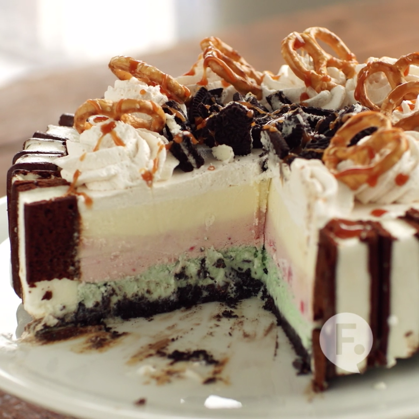  Produced Ice Cream Sandwich Cake video w.  70M+ views on FB + IG 