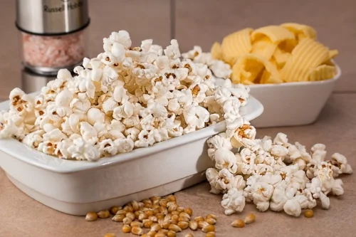 popcorn-731053_1920.jpg
