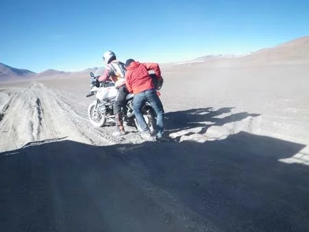 even the guide got stuck.jpg