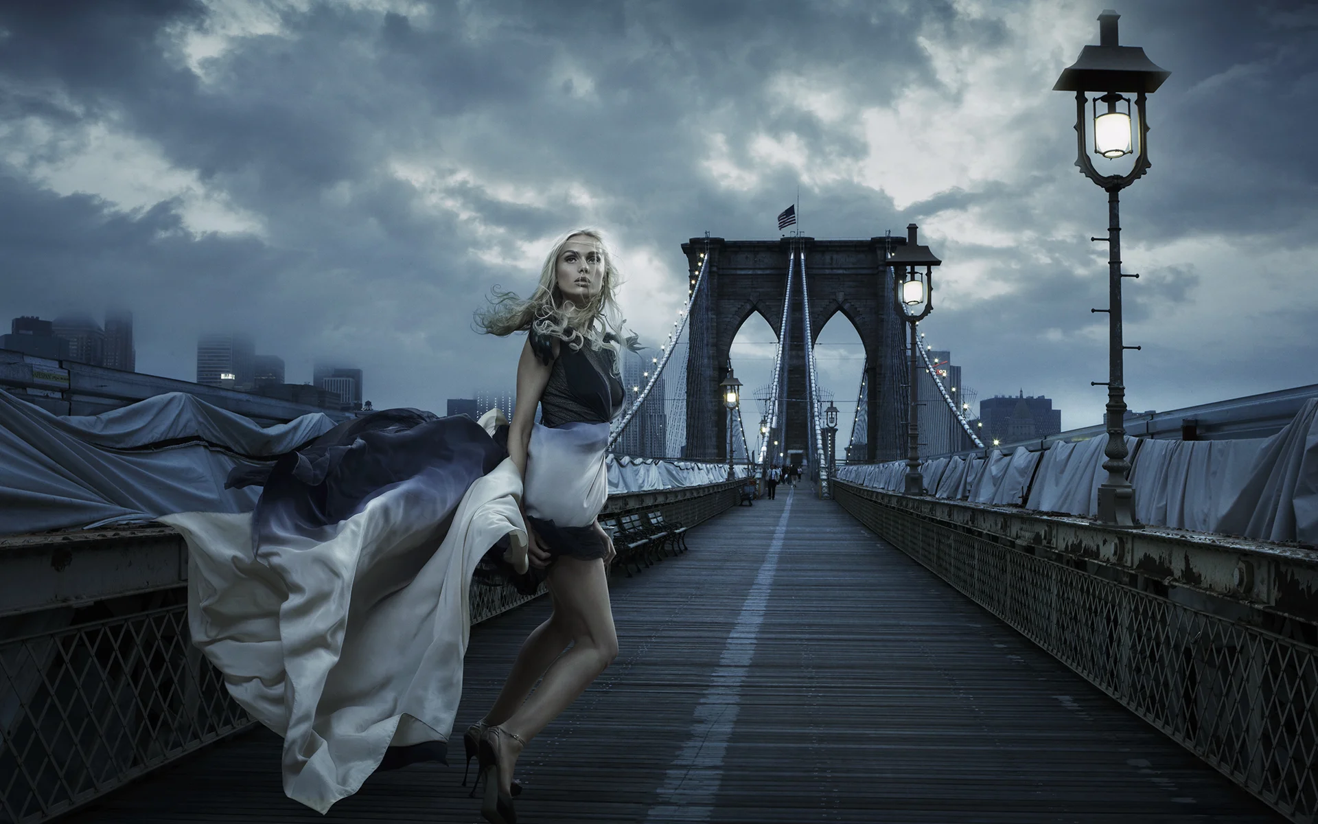 6_DVD_Genlux_Travel_BrooklynBridge_Wip_13v2_Final.jpg