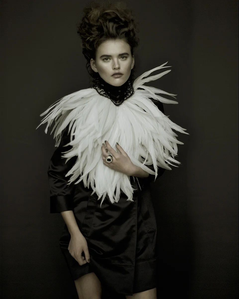36_Genlux_Royal_Feathers_Final_v2.jpg