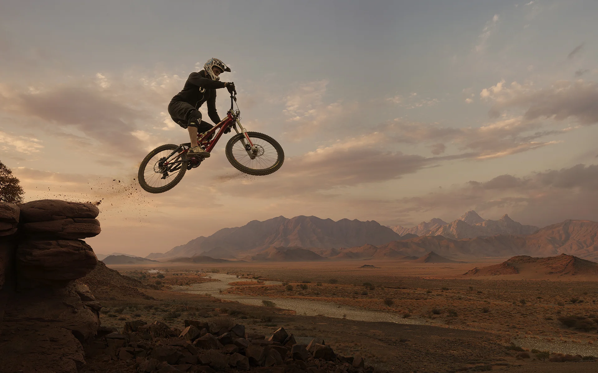 29_Personal_MountainBiker_G9A9940_Wip10_Flat.jpg