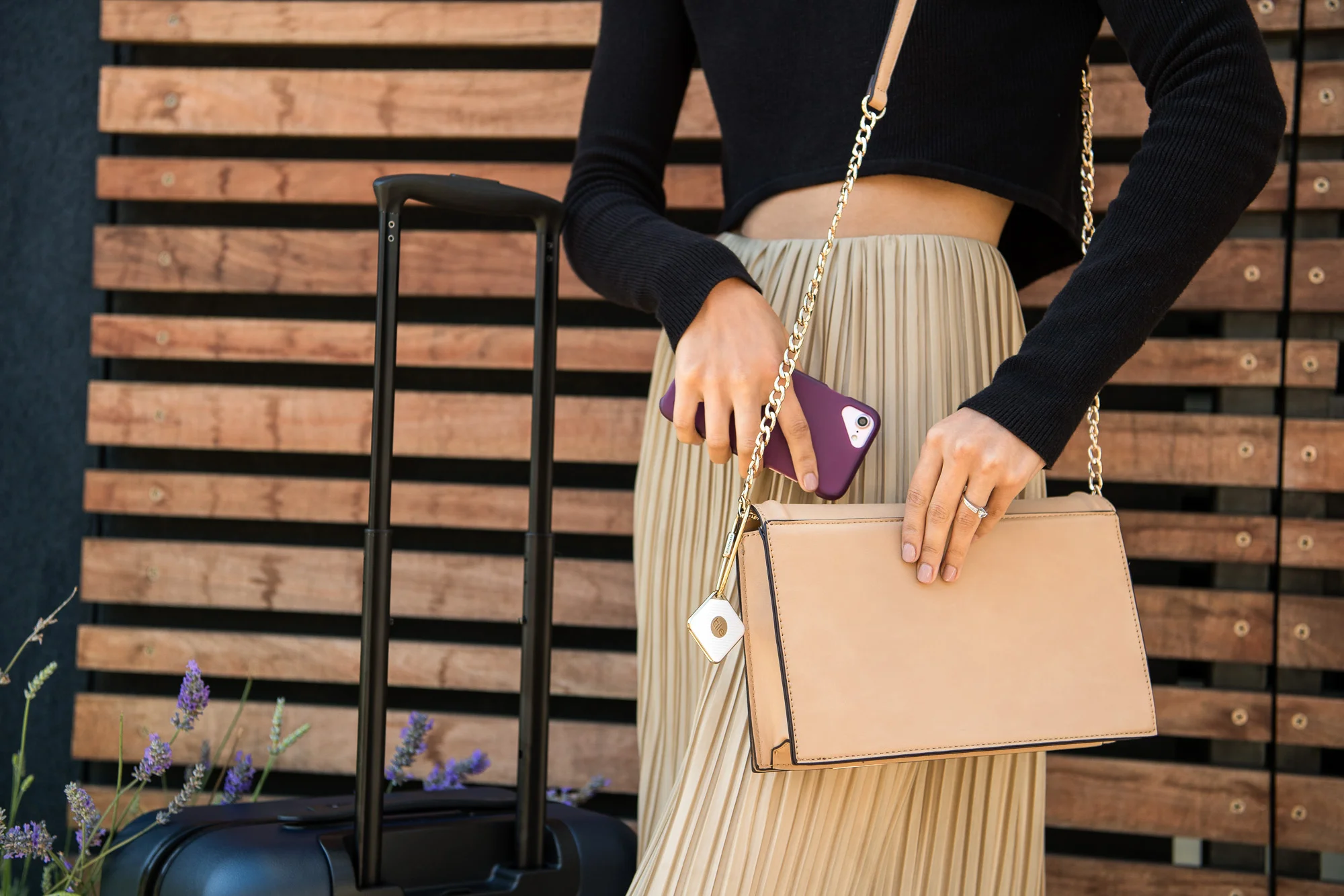 lores_Style_Female_Luggage.jpg