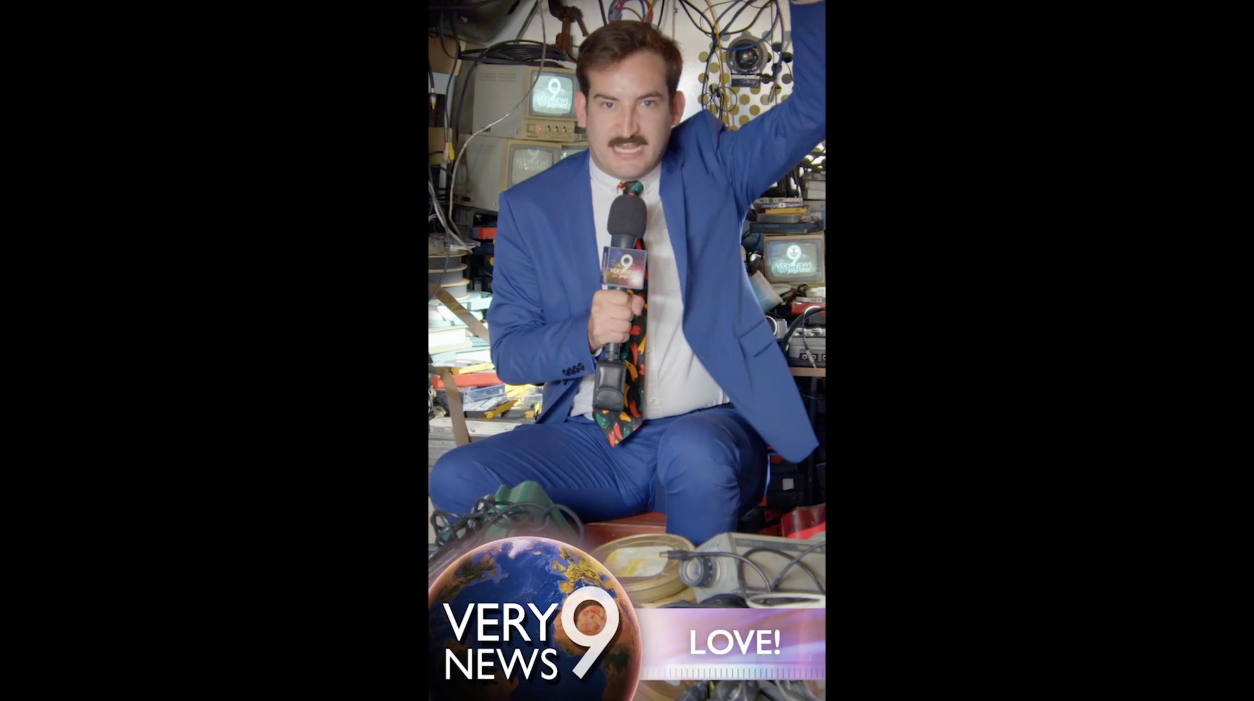 Very News - Love - Top Snap