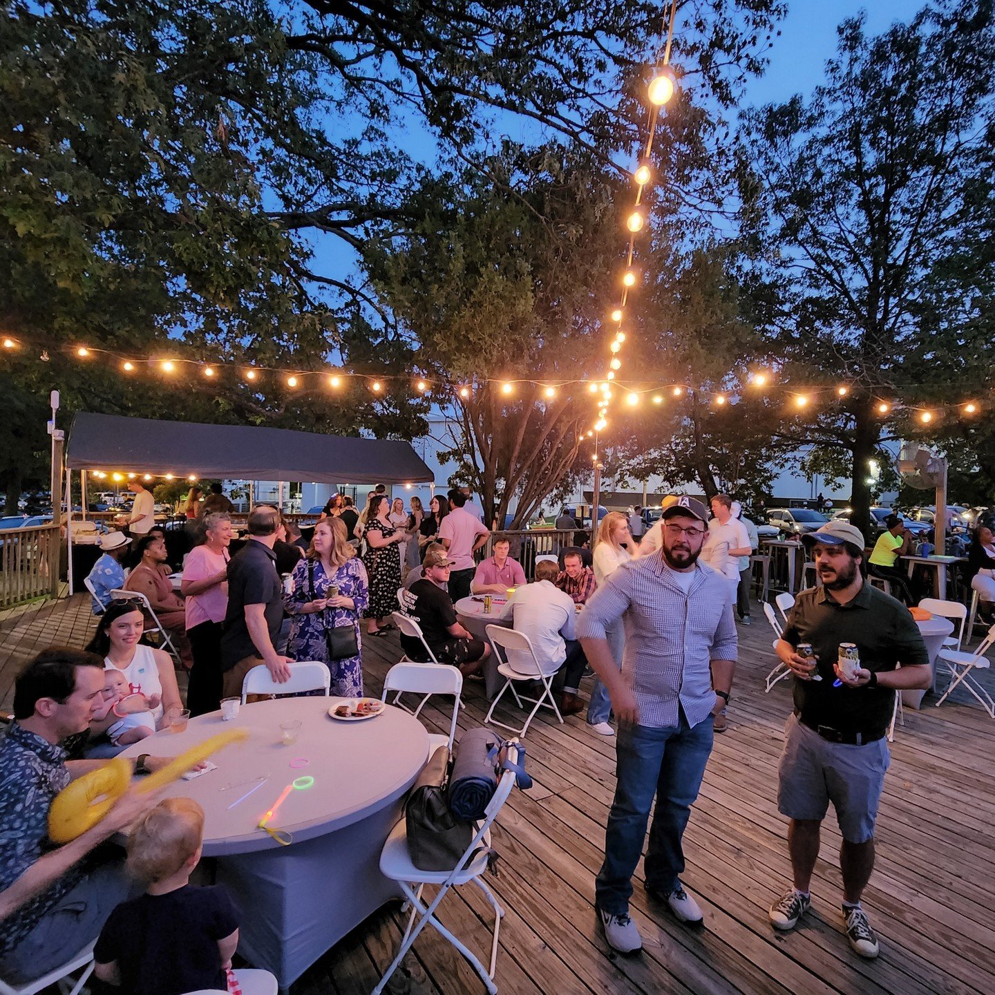 🎺🎶 Team GTG threw a groovy deck party this past weekend, and it was a hit! We were happy to sponsor the New Breed Blues Band concert at the Overton Park Shell, and host one of the most anticipated family and friends company outings of the year!

#G