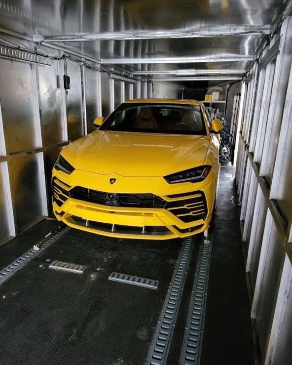 Classic and Luxury Car Transport: How to Keep Your High-Value Vehicle Safe