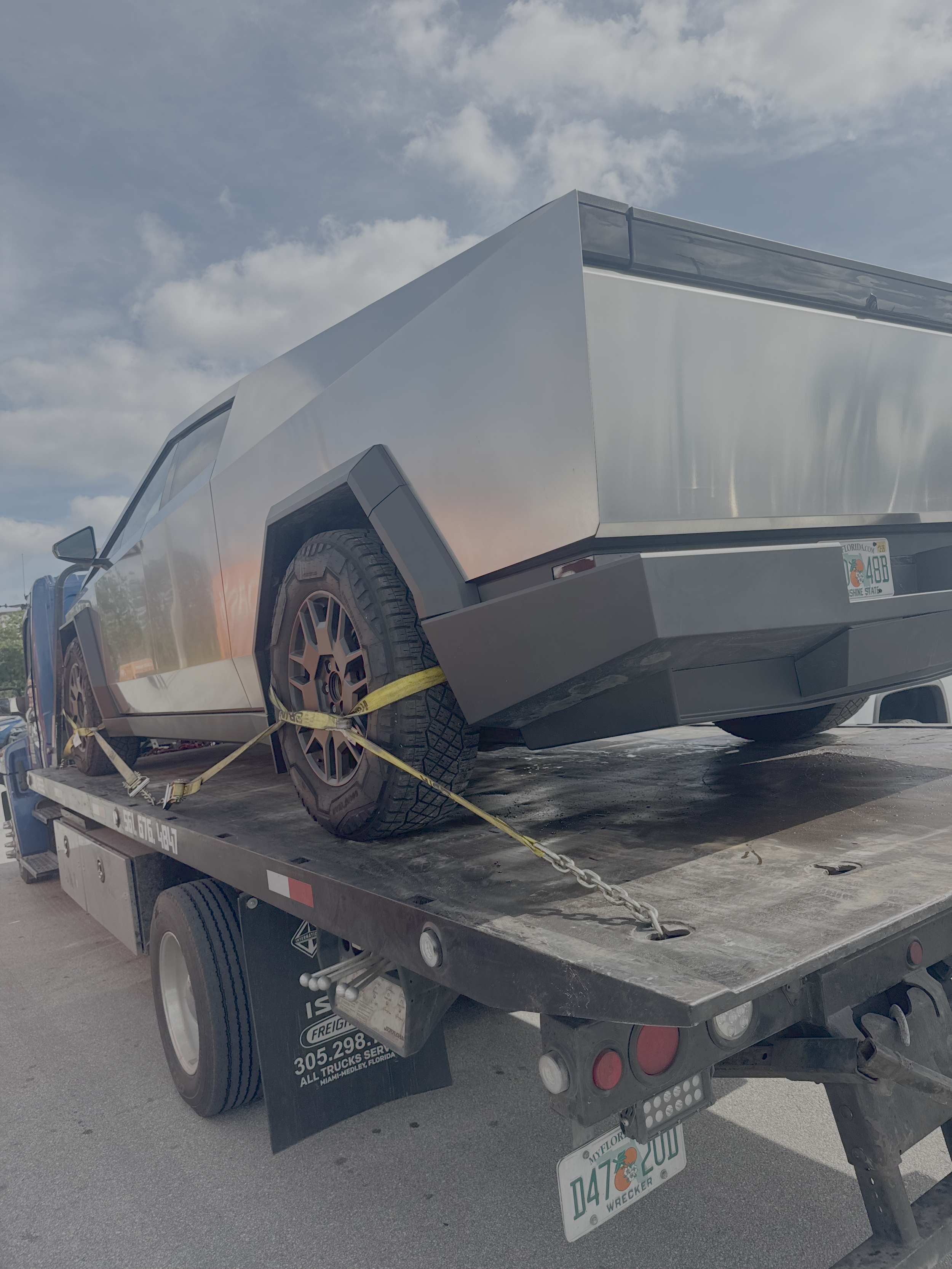 Shipping an Electric or Hybrid Car? What’s Different &amp; What You Need To Know