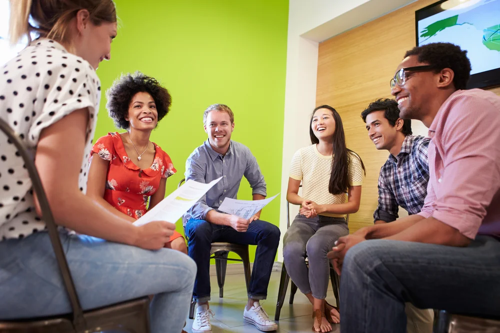 Being effective in group discussion