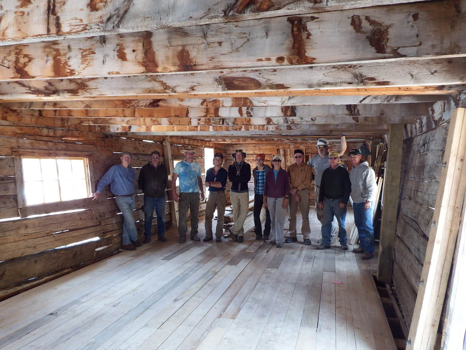 Group photo on new floor.JPG