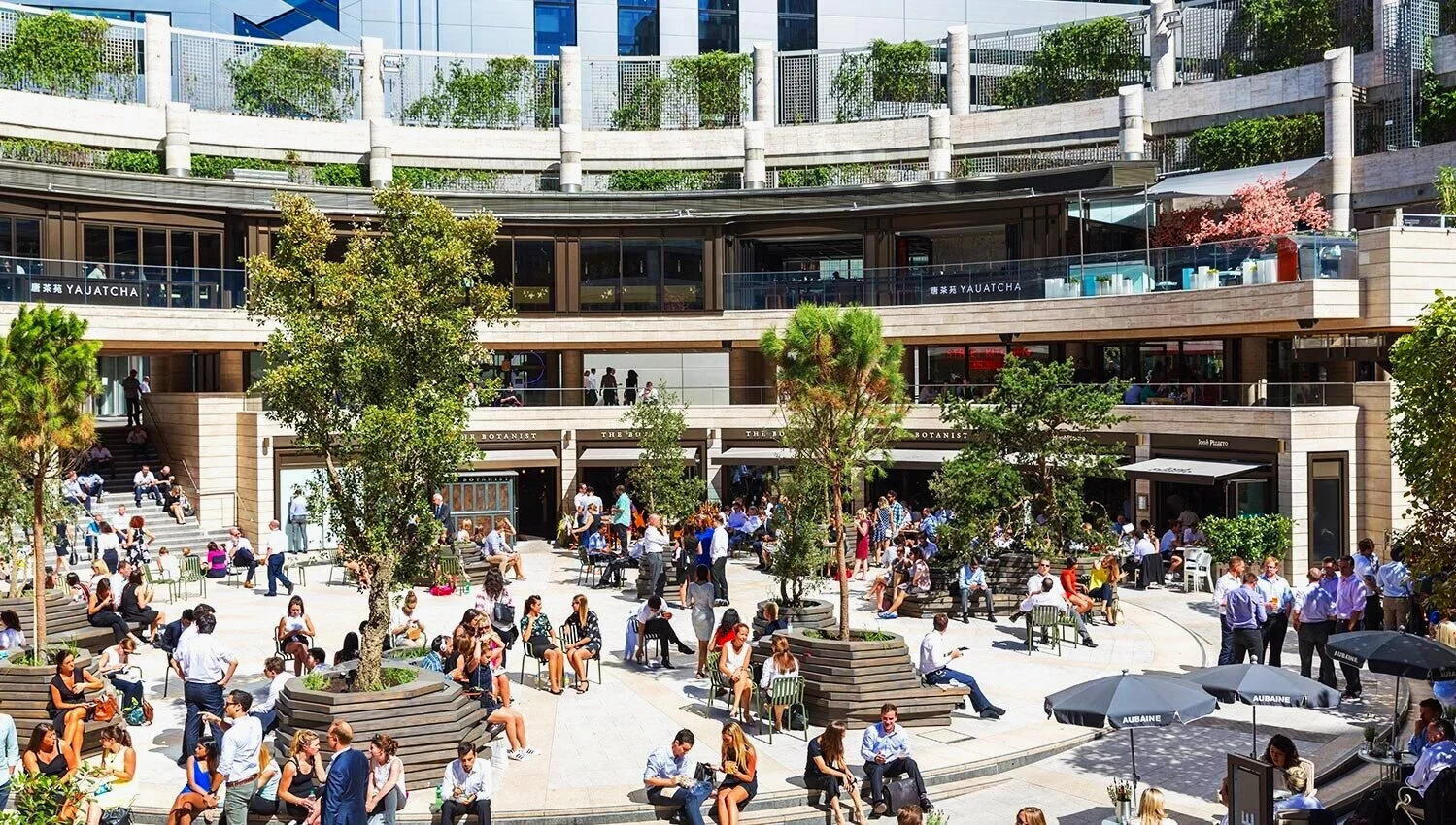 broadgate+circle+people.jpg