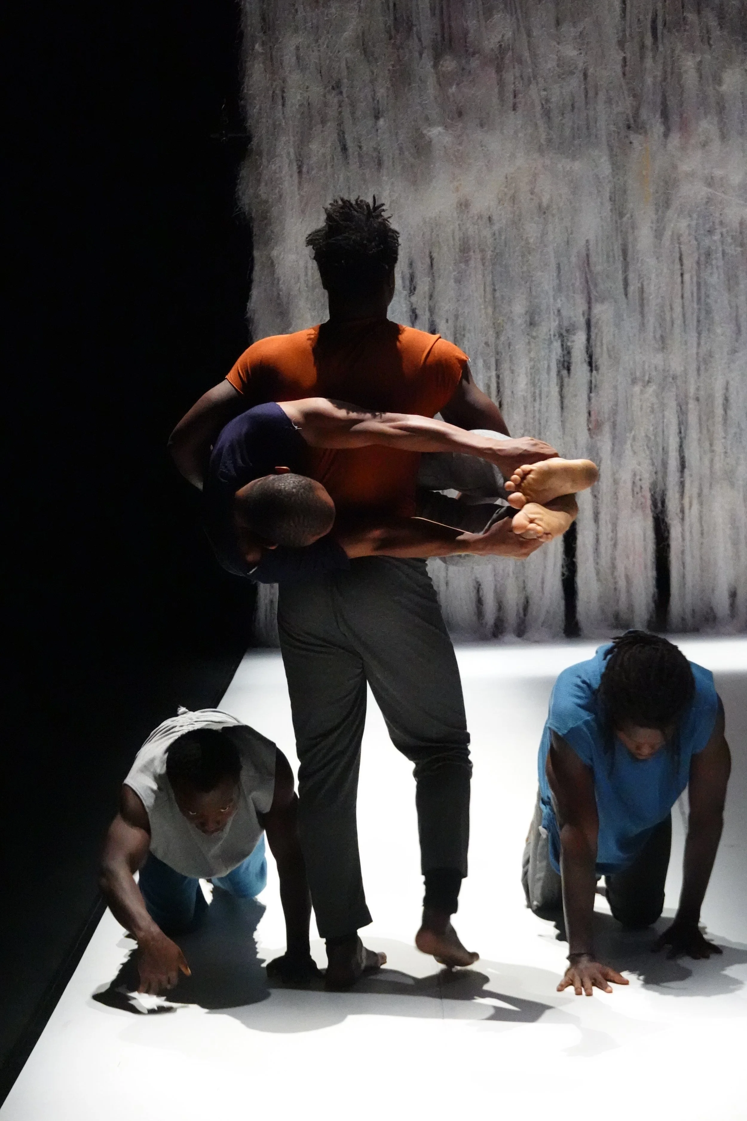 Marcel Gbeffa speaks with Artistic Director Meredith Sutton about Didę, his collaboration with Sarah Trouche