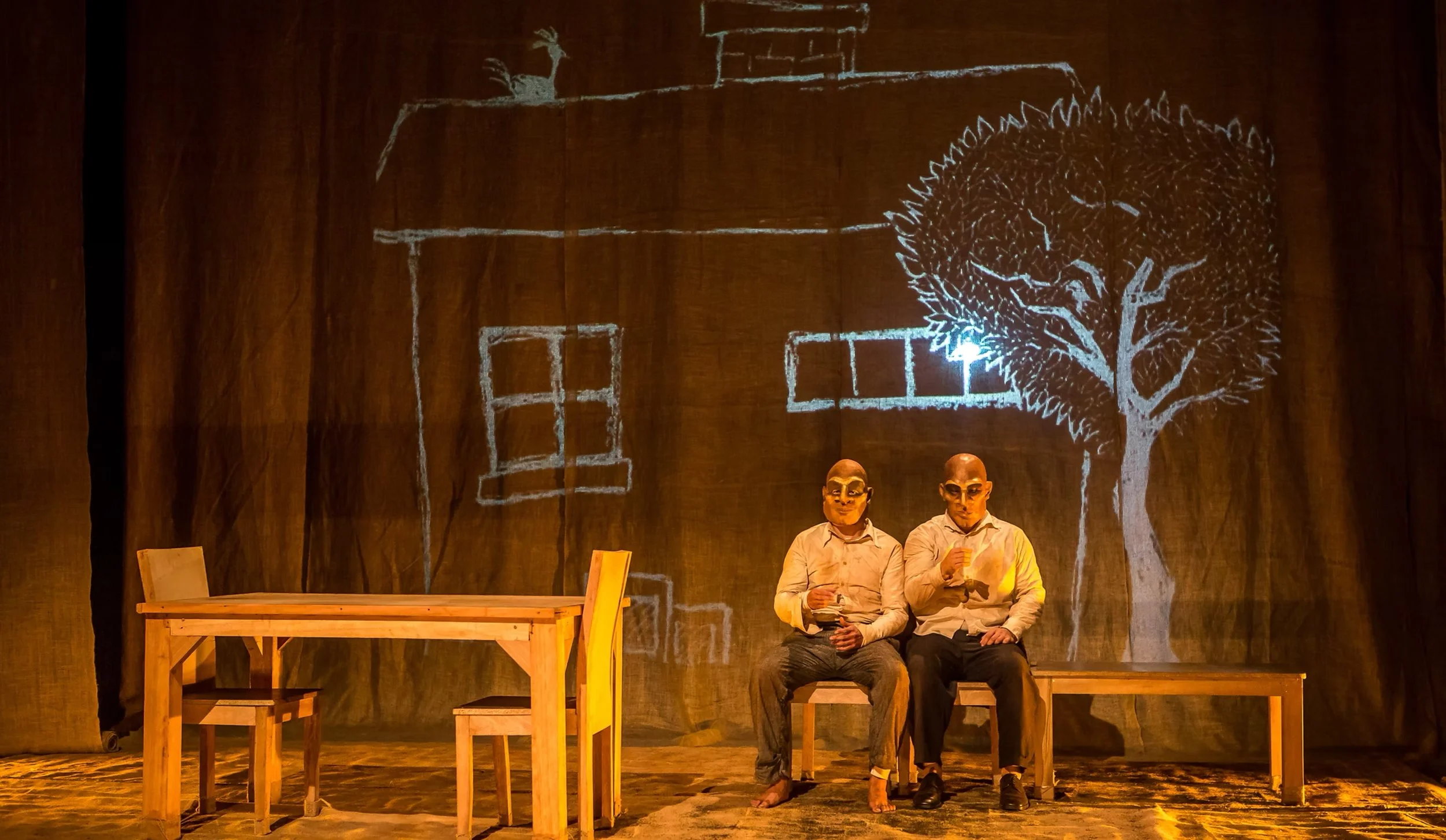 Physical Festival: Los Regalos by Compañia de Teatro Físico