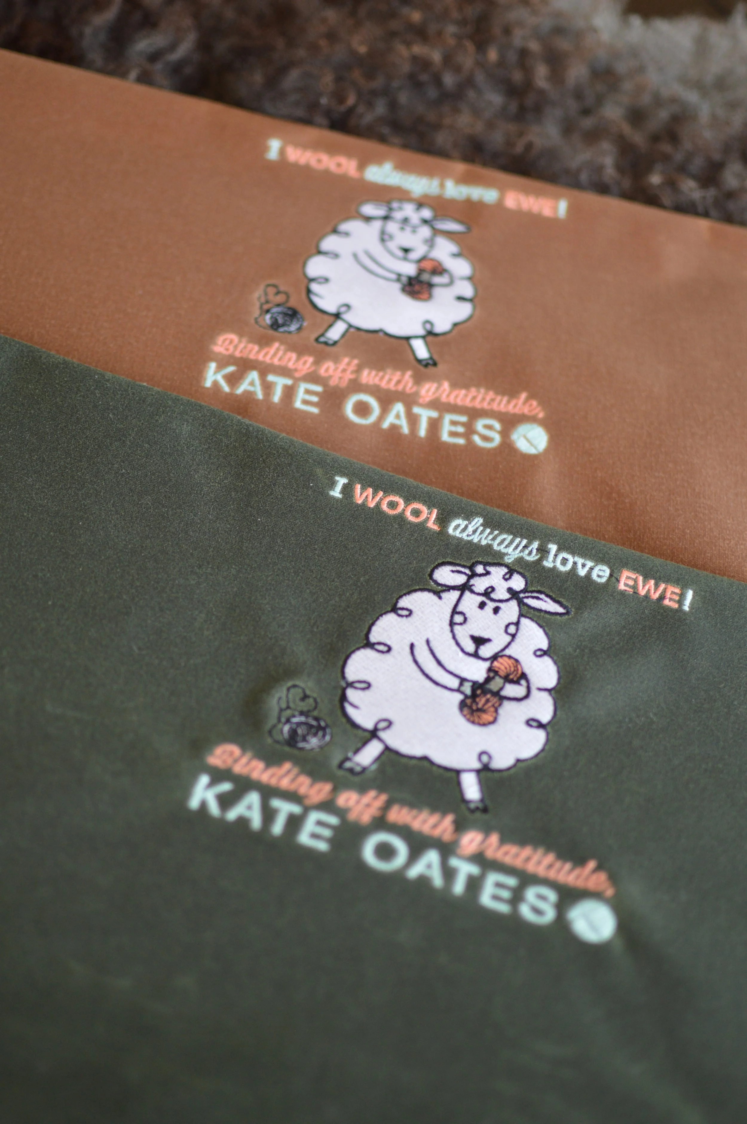 Brushed Brown on Top, Hunter Green Below