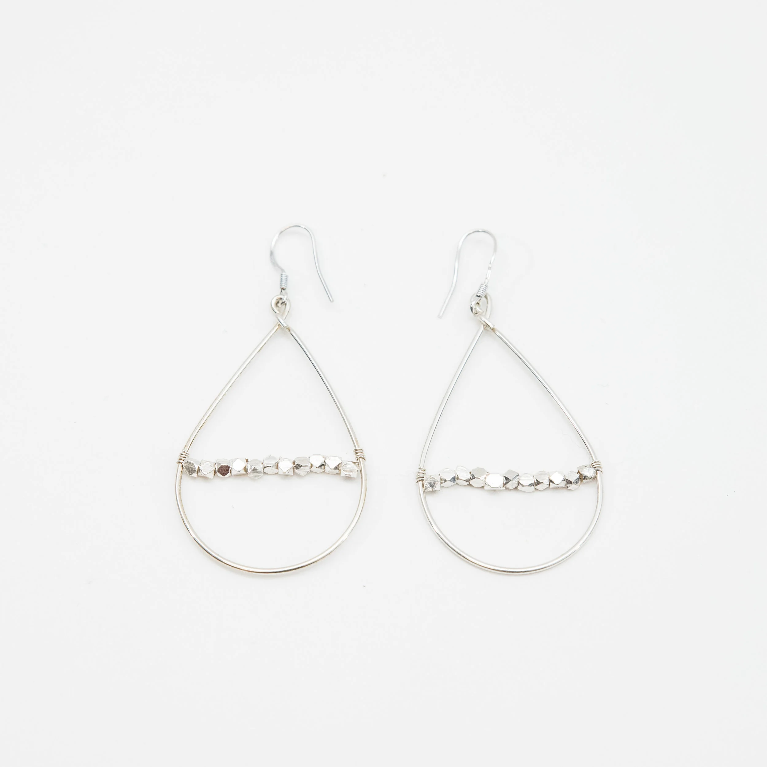 Emakai Jewerly. Hammered Teardrop Earring