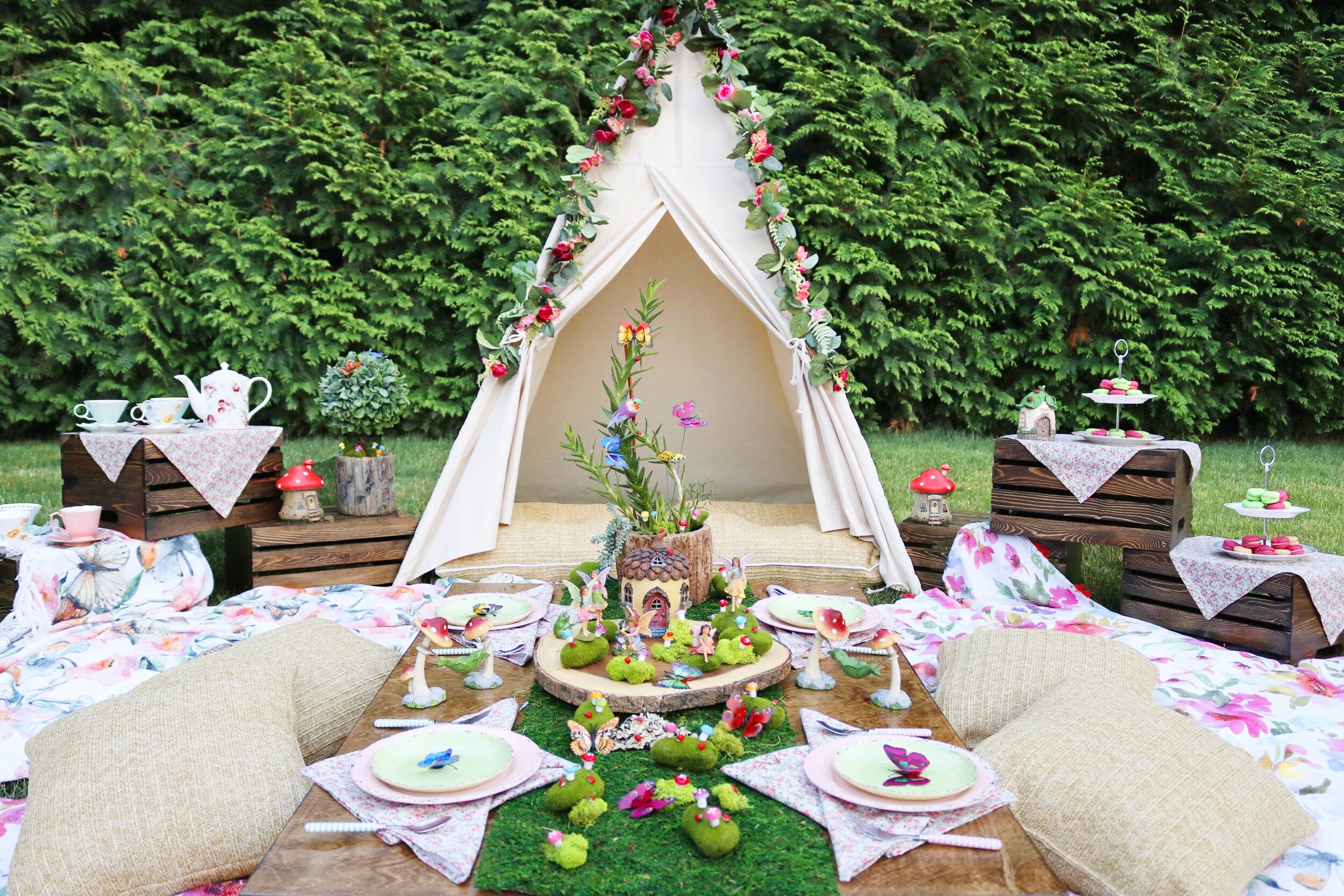 Outdoor Picnic Party Rentals Decor & Props Kids Parties — Dream & Party