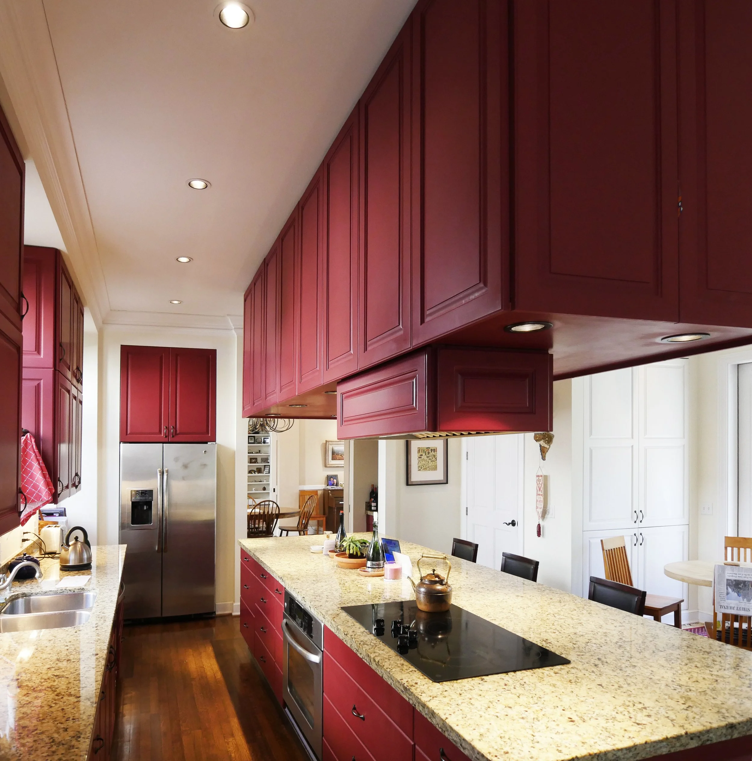 Intimate family kitchen