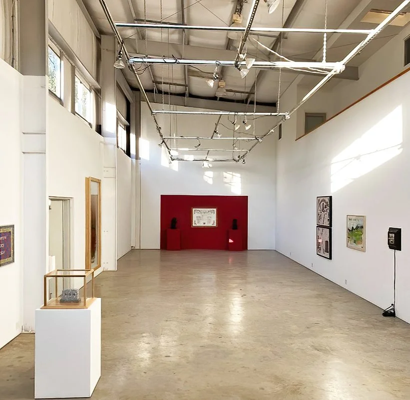 Flexible art studio and exhibition spaces