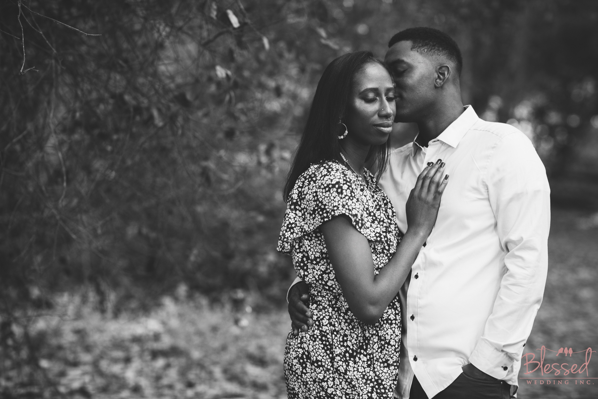 Marian Bear Park Engagement Session by Blessed Wedding Photography (4 of 25).jpg