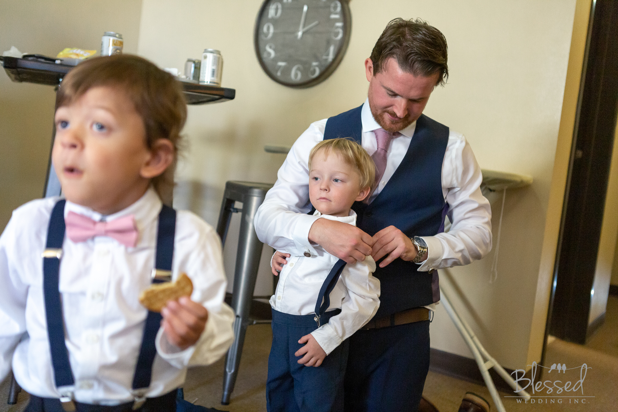 BlessedWeddingPhotography_WiensFamilyCellarsWedding (47 of 126).jpg