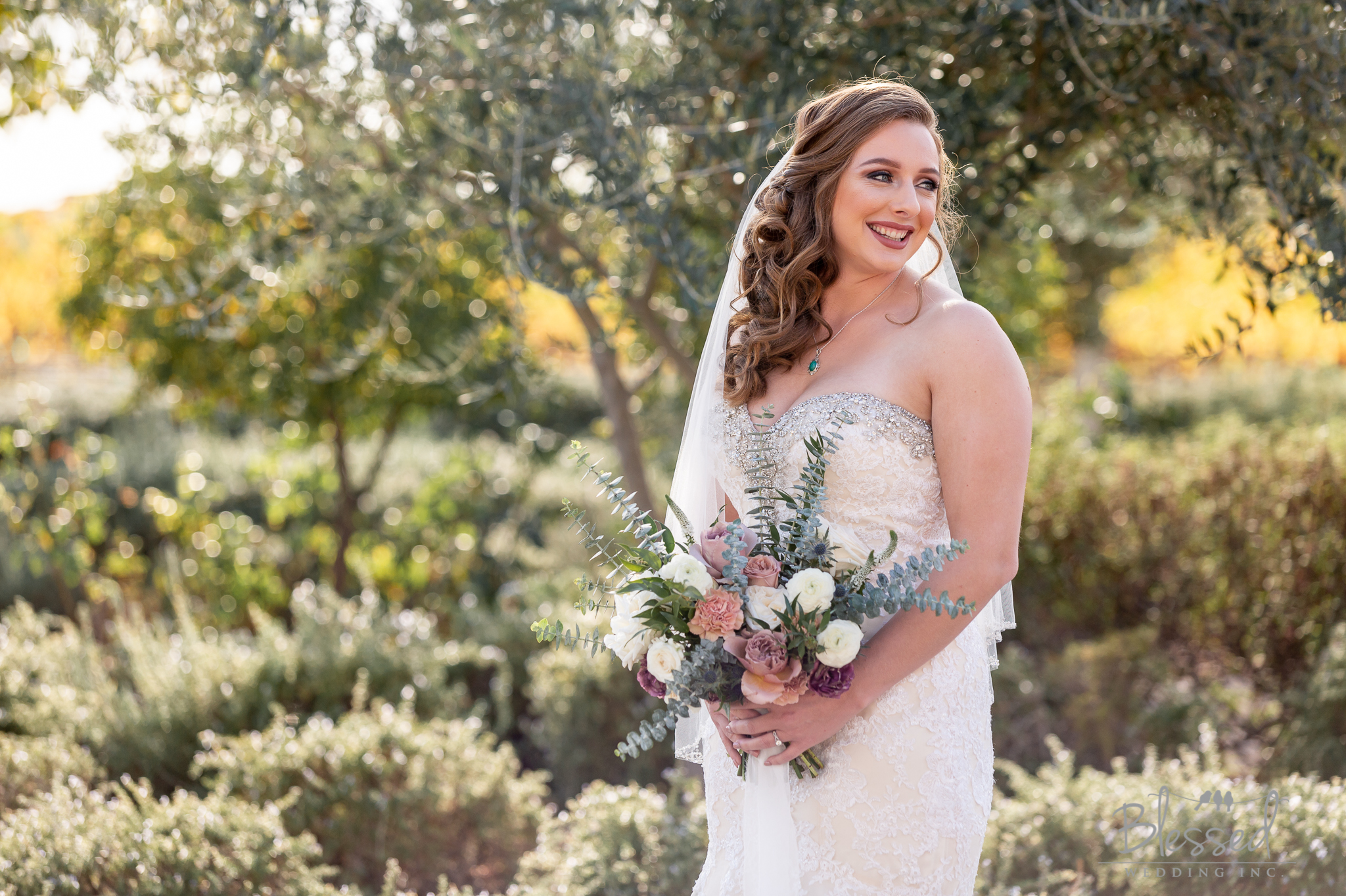 BlessedWeddingPhotography_WiensFamilyCellarsWedding (59 of 126).jpg