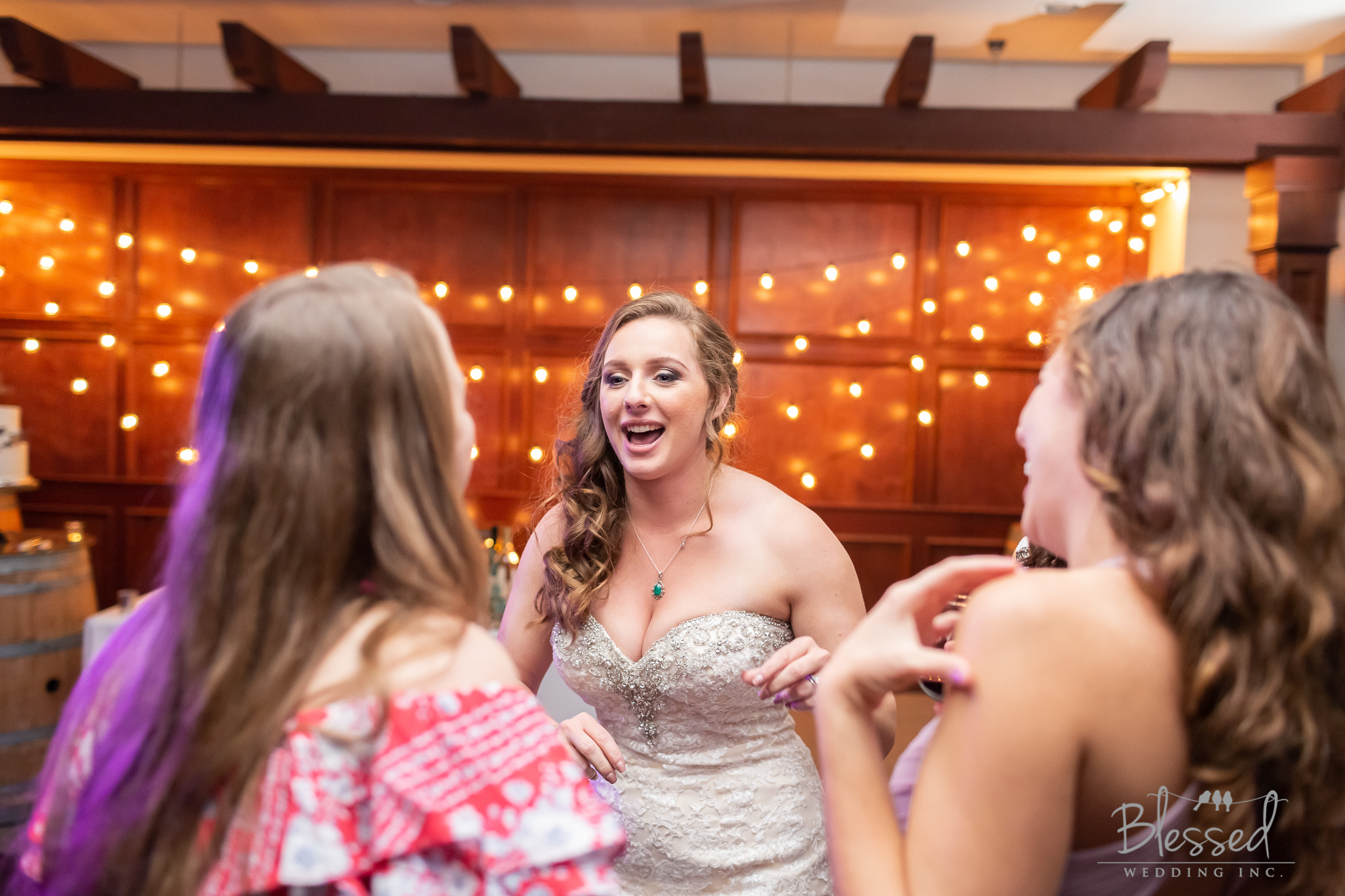 BlessedWeddingPhotography_WiensFamilyCellarsWedding (116 of 126).jpg