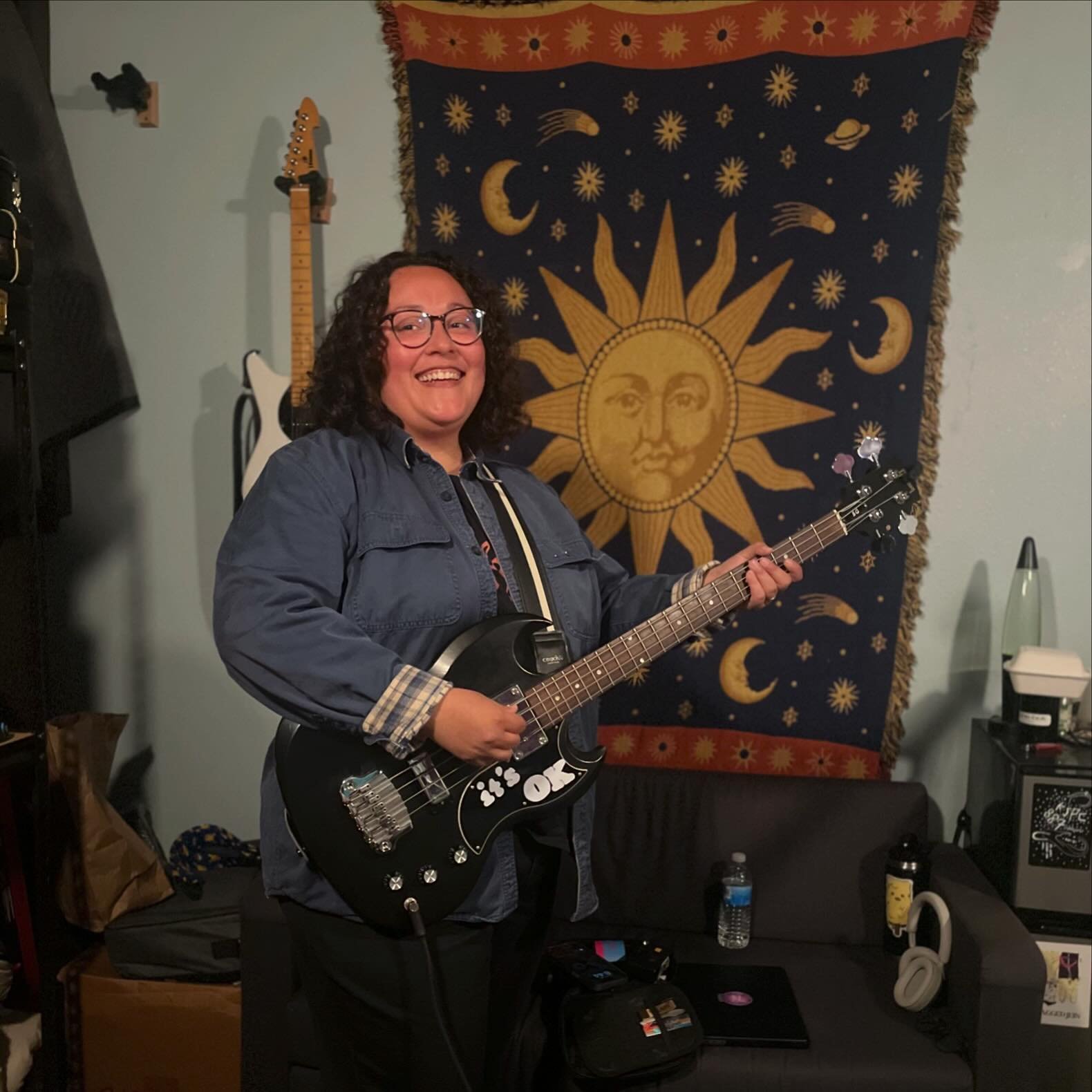 Barb was excited to jam tonight 🥳 

The next ep (Slice III) is getting mastered right now! Excited to release the first single this summer - keep your 👀 peeled for it!

.

.

.

#longbeachmusic #sliceband #clubbitch #localmusic #longbeachmusicscene