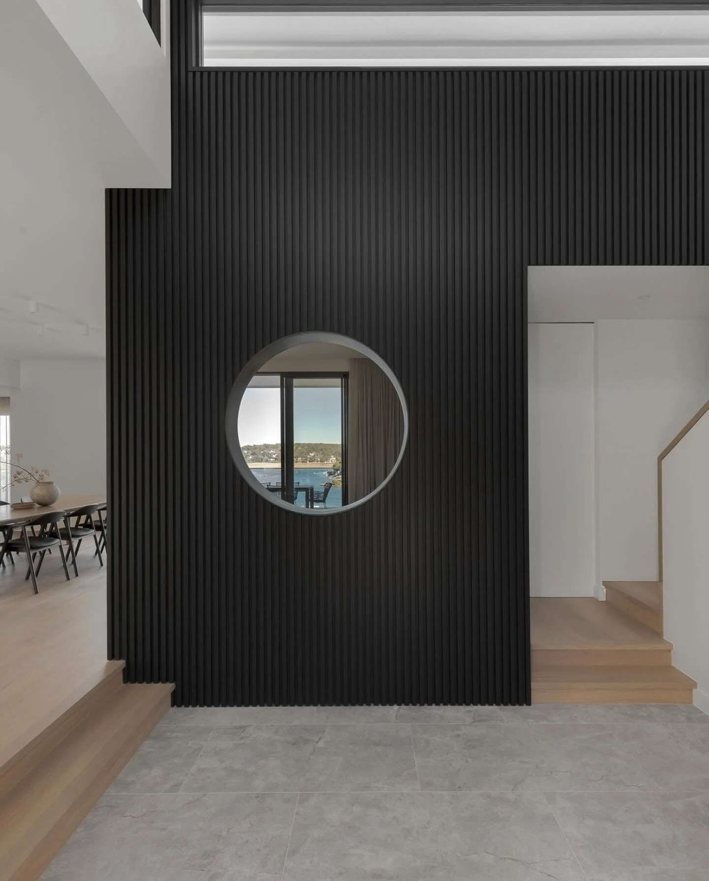 &ldquo;Absolutely in love with this stunning entry feature wall! 😍 The view just takes it to another level. ✨

 #InteriorDesign #ExplorePage #PhotoOfTheDay #Architecture
#InteriorDesign#HomeDecor#DesignInspiration
#ArchitectureLovers #SupportLocal #